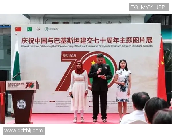 足球明星分享与中国好友的深厚情谊与共同成长的故事 足球明星分享与中国好友的深厚情谊与共同成长的故事